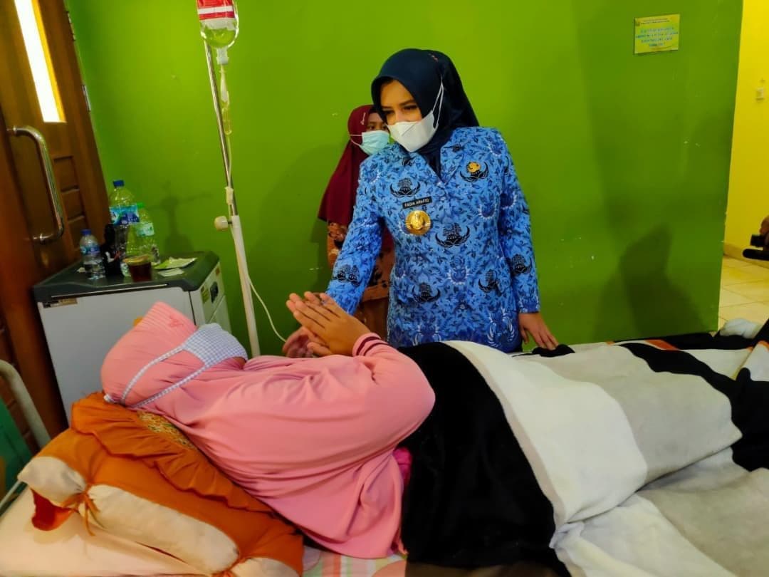 An image uploaded to Strapi called 12