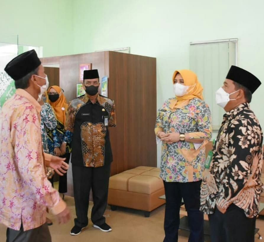 An image uploaded to Strapi called 23