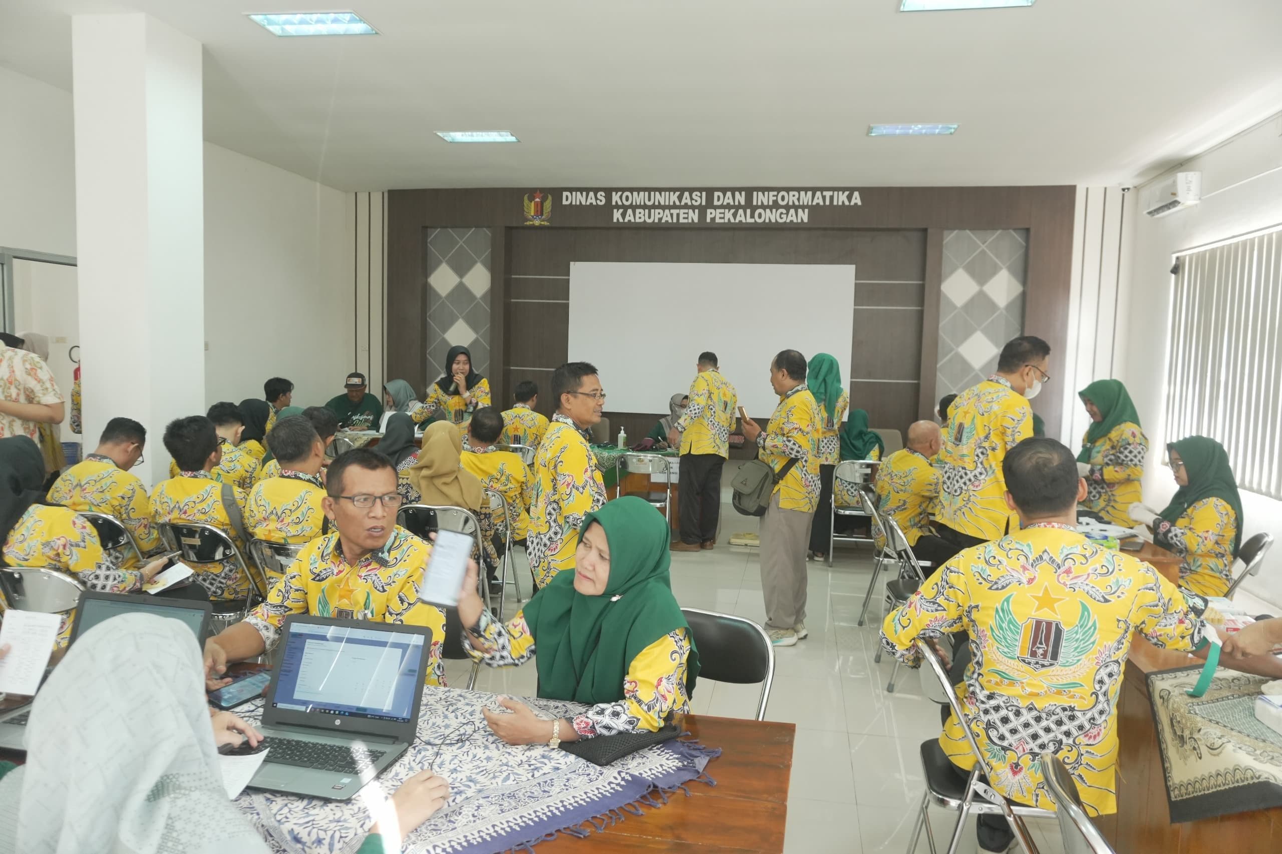 CEGAH PENYAKIT SEJAK DINI, ASN KABUPATEN PEKALONGAN LAKUKAN CKG