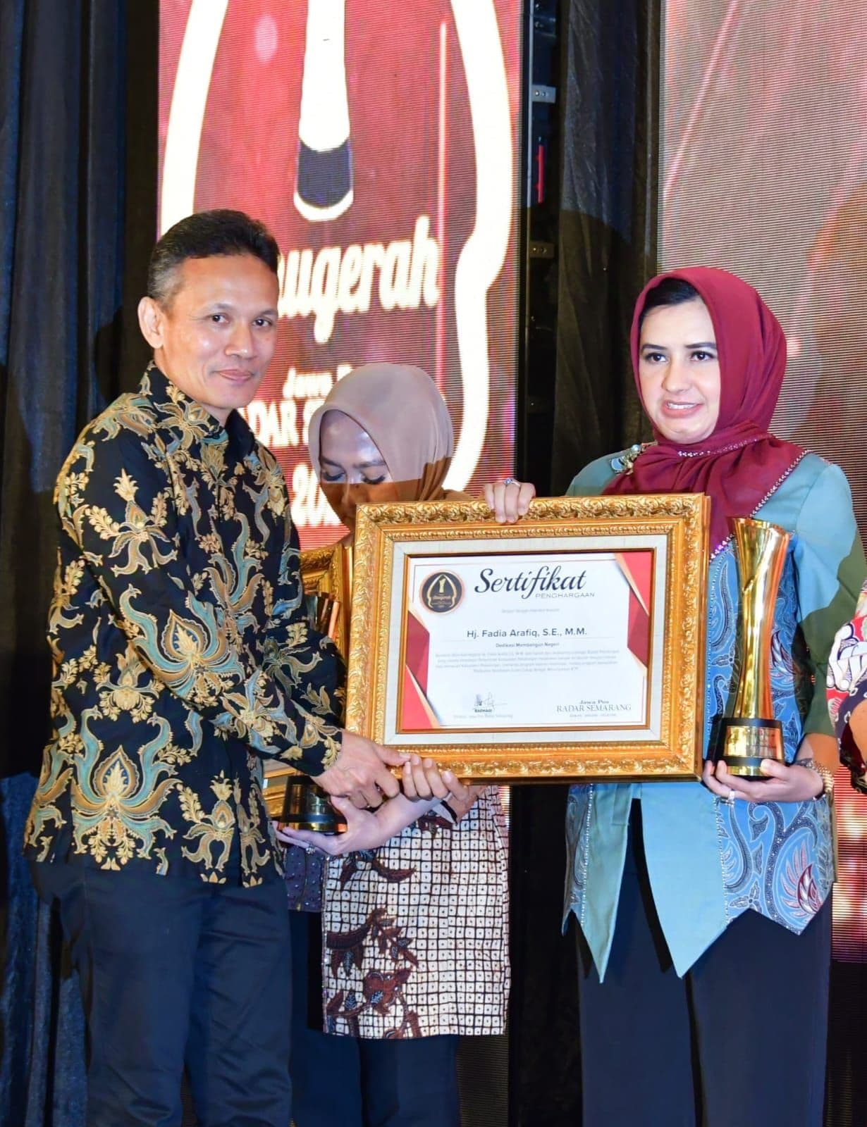 An image uploaded to Strapi called Penghargaan