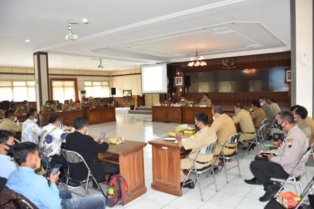 An image uploaded to Strapi called Serentak2