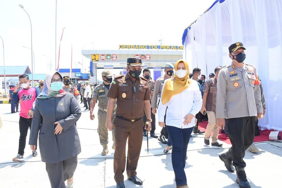 An image uploaded to Strapi called TollBojong2