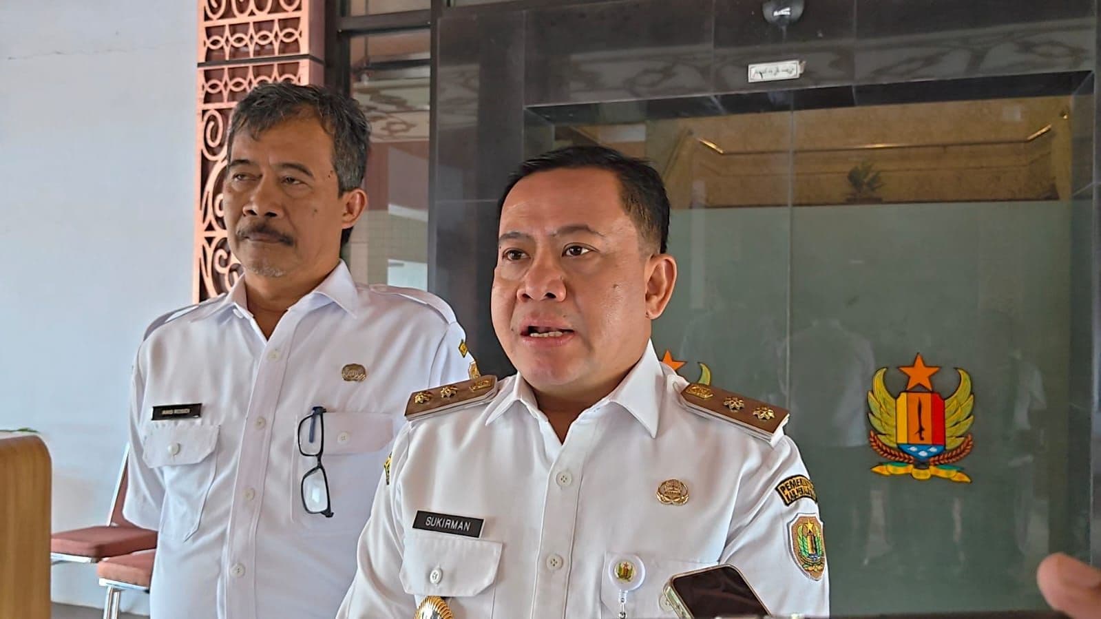 PEMKAB PEKALONGAN PASTIKAN PELAYANAN PUBLIK TETAP BERJALAN NORMAL