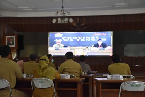 An image uploaded to Strapi called 011