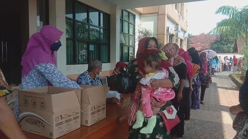 An image uploaded to Strapi called 03