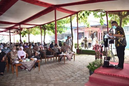 An image uploaded to Strapi called 10