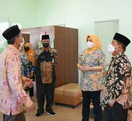 An image uploaded to Strapi called 23