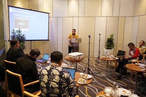 An image uploaded to Strapi called ADGL_1