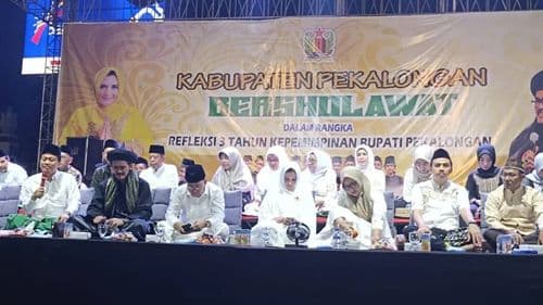 An image uploaded to Strapi called Bersholawat