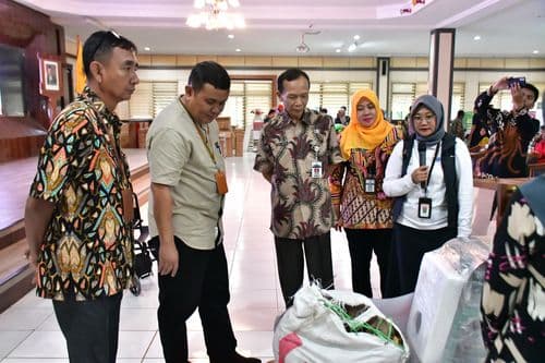 An image uploaded to Strapi called Dinsos