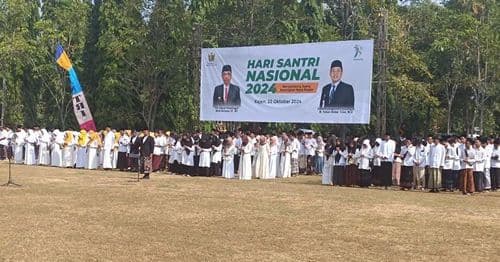 An image uploaded to Strapi called HariSantri