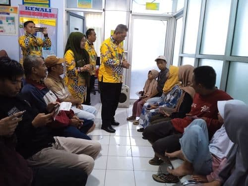 KEPALA DINKES KABUPATEN PEKALONGAN MEMANTAU LANGSUNG KEGIATAN PKG HADIAH ULANG TAHUN DARI PEMERINTAH