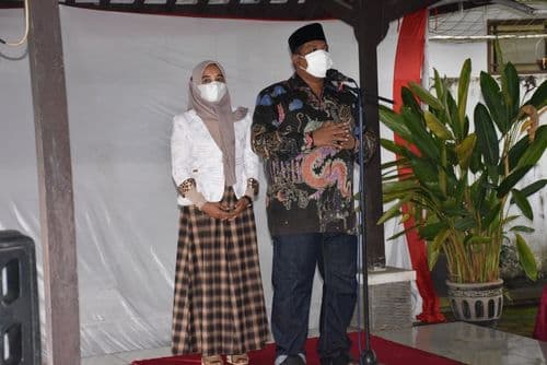 An image uploaded to Strapi called Pindahan