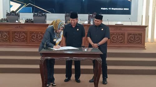 An image uploaded to Strapi called RaperdaAPBD2025