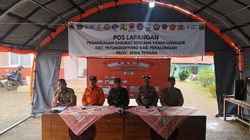 OPERASI SAR PENCARIAN KORBAN BANJIR BANDANG DAN TANAH LONGSOR DESA KASIMPAR PETUNGKRIYONO RESMI DITUTUP