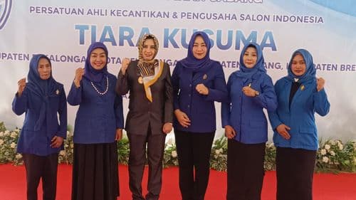 An image uploaded to Strapi called TiaraKusuma