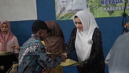 An image uploaded to Strapi called dbhcht34