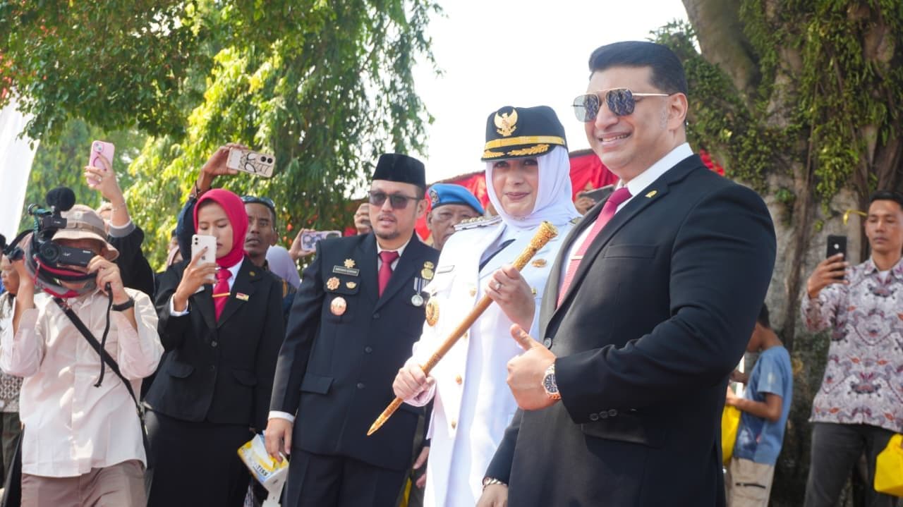 DENGAR ASPIRASI MASYARAKAT, PEMKAB PEKALONGAN TUNDA UJI COBA LIMA HARI SEKOLAH