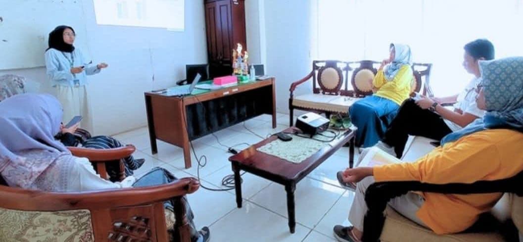 DISEMINASI EVALUASI PMT LOKAL OLEH MAHASISWA UGM DAPAT APRESIASI DINAS KESEHATAN PEKALONGAN DIHARAPKAN JADI RUJUKAN STRATEGI GIZI BERBASI DATA