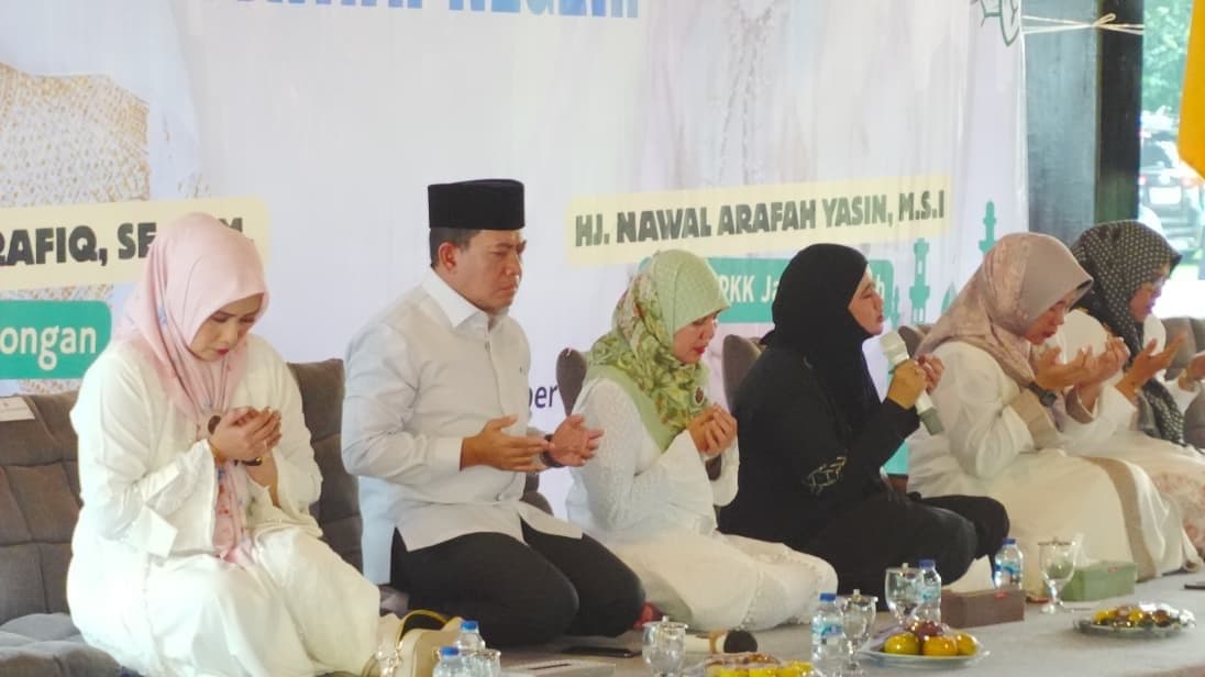 MENGAJI UNTUK DAMAI NEGERI, KETUA TP PKK PROVINSI JATENG AJAK ORGANISASI WANITA WUJUDKAN KETENANGAN HATI