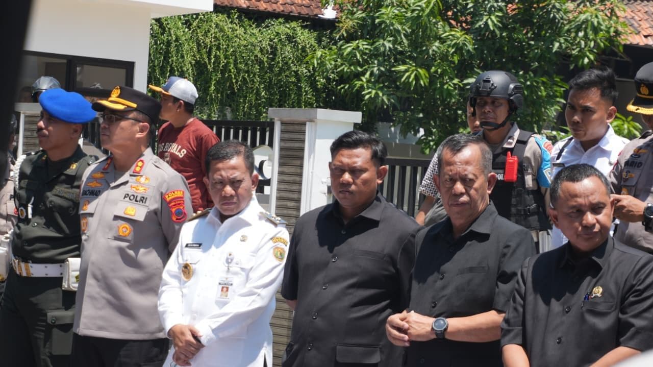 PEMKAB DAN DPRD KABUPATEN PEKALONGAN TERIMA ASPIRASI MAHASISWA UIN GUSDUR