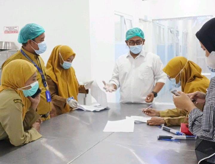 PEMKAB PEKALONGAN BENTUK POSKO 24 JAM UNTUK PANTAU DISTRIBUSI MBG