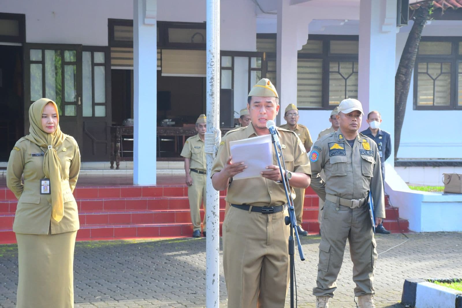 PERINGATAN HARI KELUARGA NASIONAL 2025 PERKUAT GENERASI BERKUALITAS