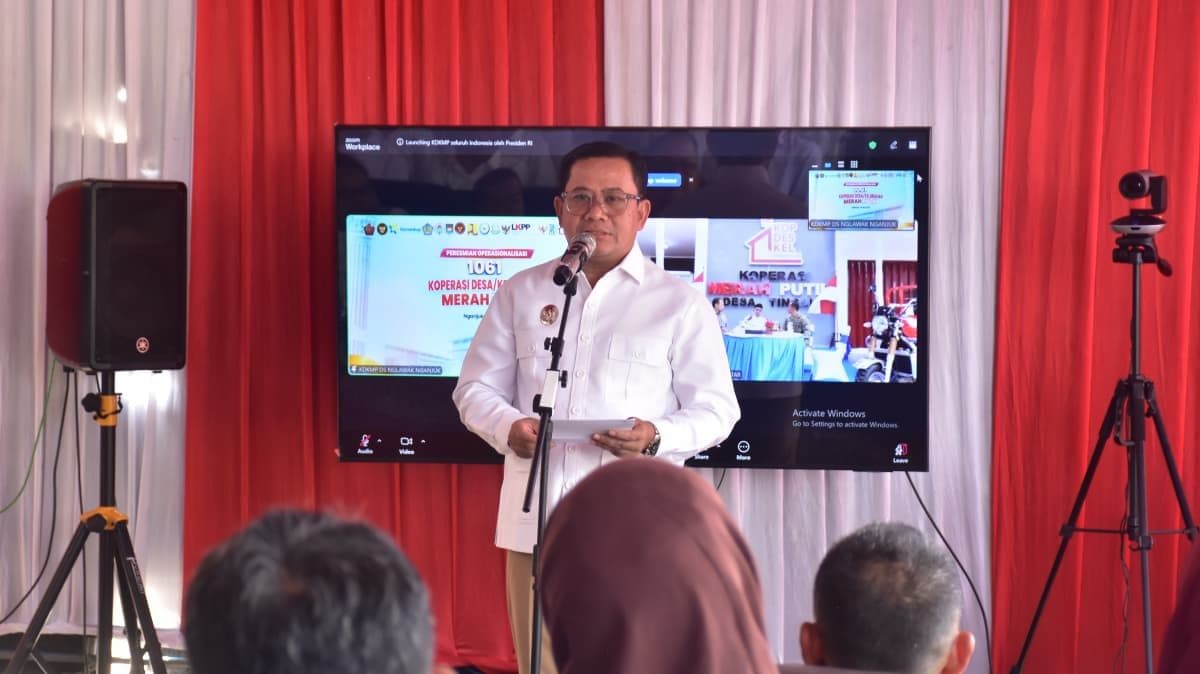 PRESIDEN RESMIKAN 1.061 KDMP, PEMKAB PEKALONGAN DORONG SINERGI UMKM DAN KOPERASI