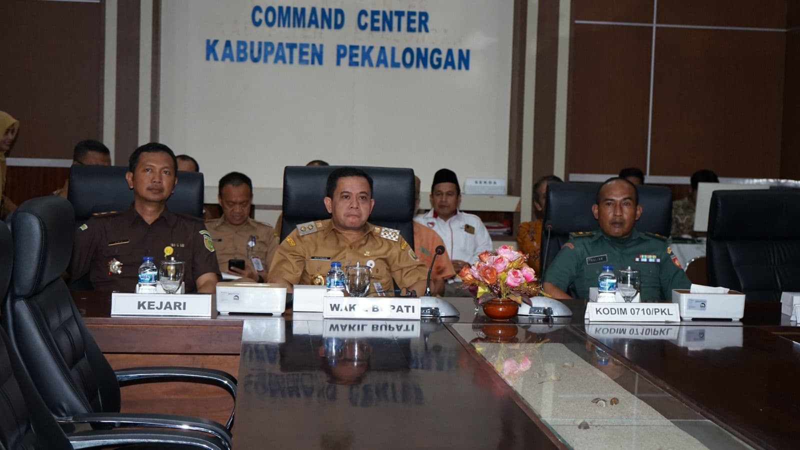 RAKOR PERSIAPAN HUT KE-80 RI DAN GERAKAN PEMBAGIAN BENDERA MERAH PUTIH DIGELAR