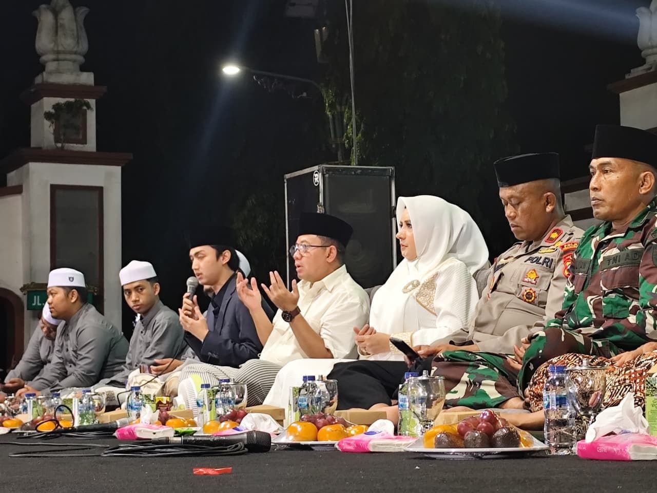 SEMARAK PEKALONGAN BERSHOLAWAT DAN DOA BERSAMA UNTUK BANGSA